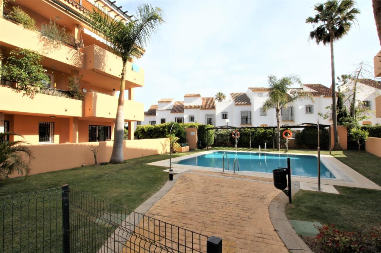 Apartamento Beachfront La Jacaranda Marbella Zewnętrze zdjęcie