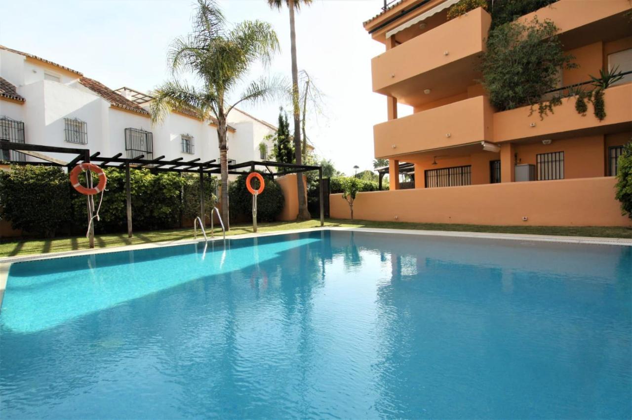 Apartamento Beachfront La Jacaranda Marbella Zewnętrze zdjęcie